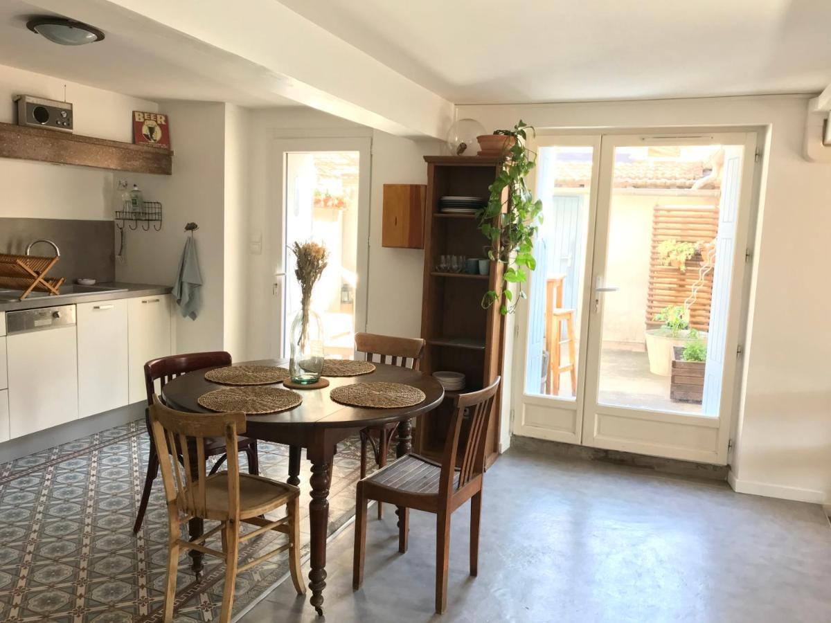 Appartement Climatise Avec Terrasse Carcassonne Exteriör bild